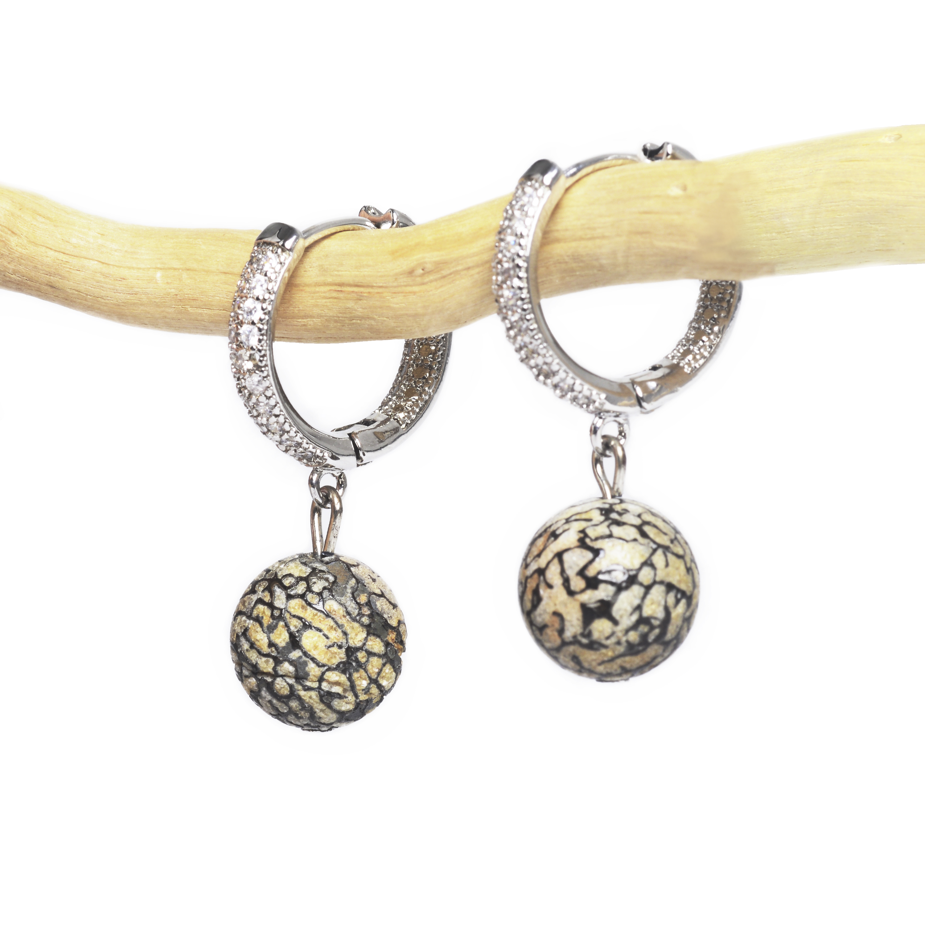 Серьги Бусинка из кости динозавра (динобон) + фианит
